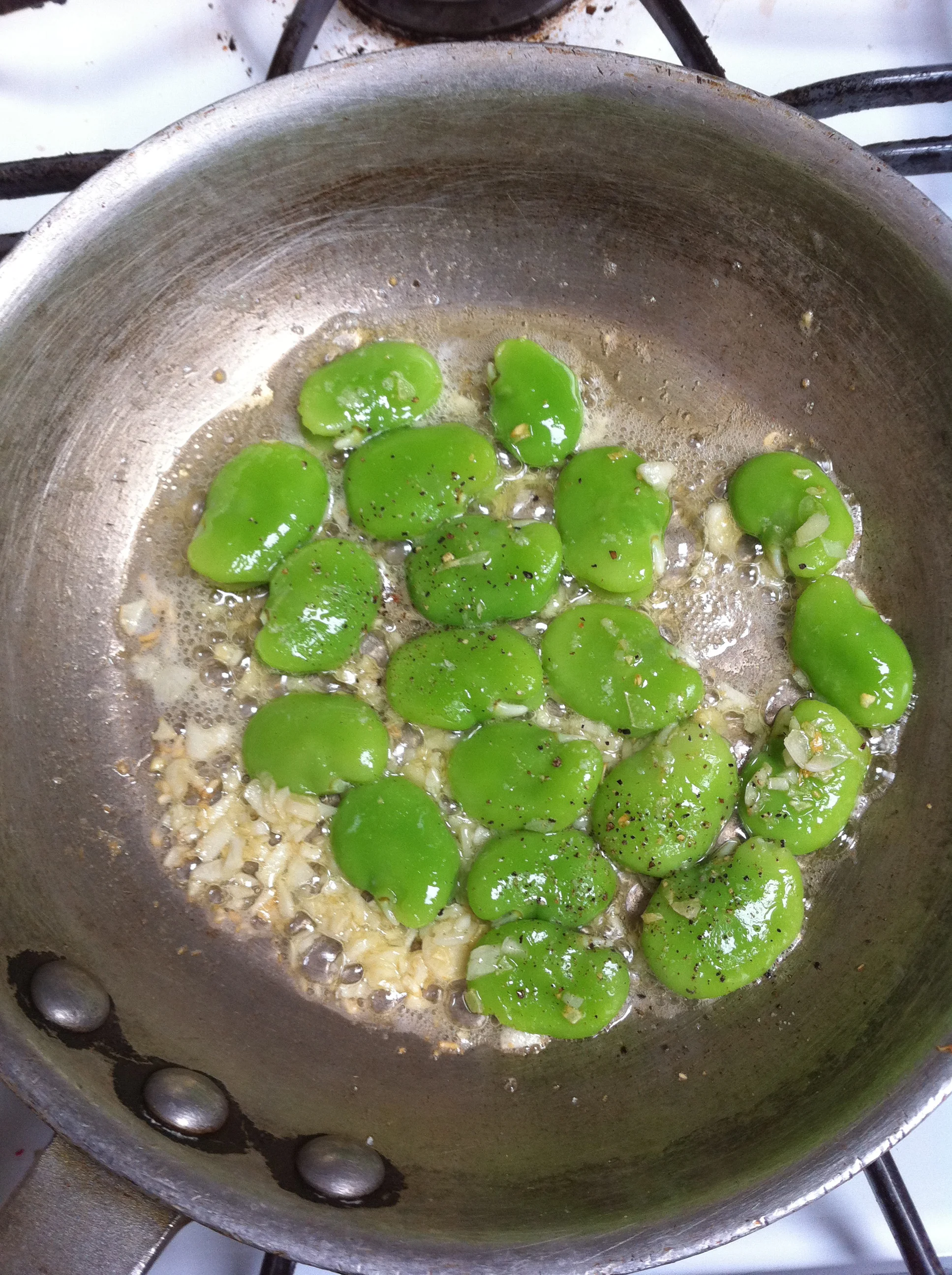 favas